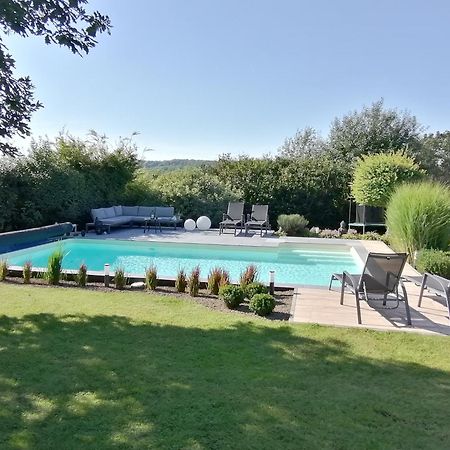 Le Clos Du Montys Louveigné Exterior foto