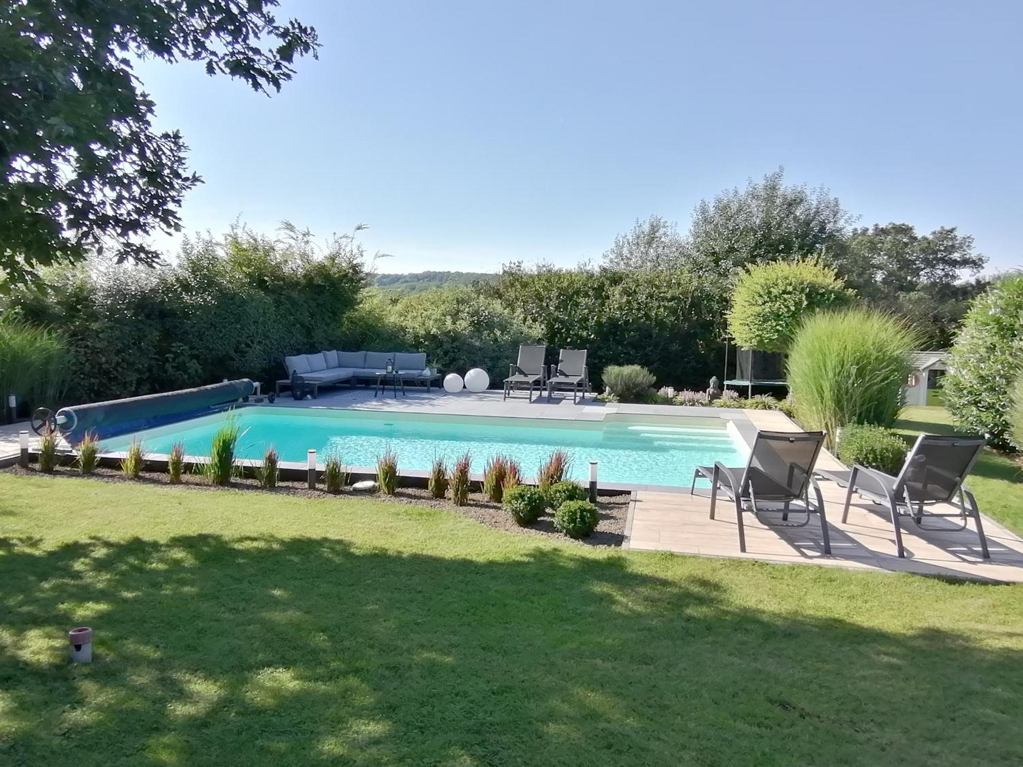 Le Clos Du Montys Louveigné Exterior foto