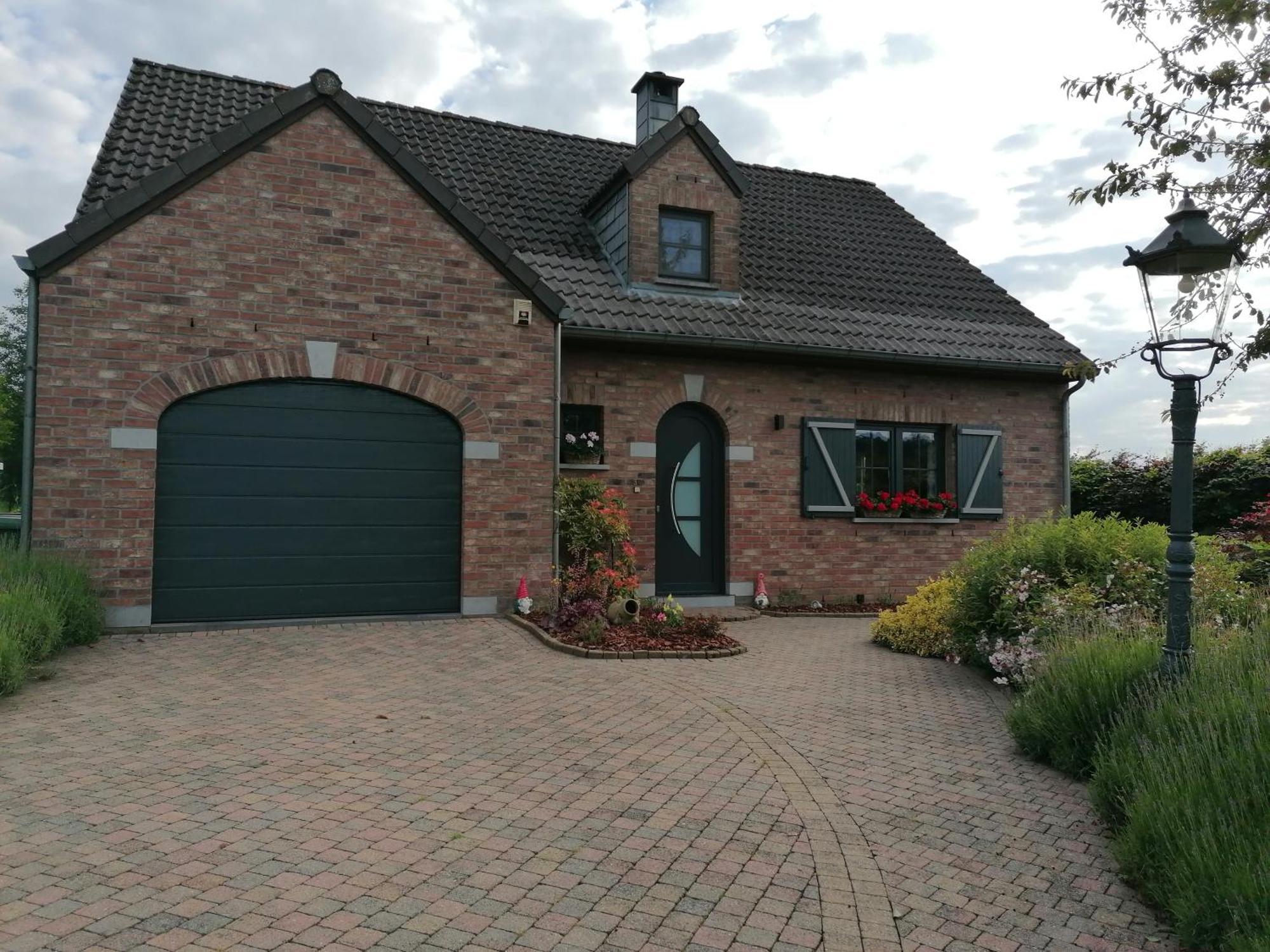 Le Clos Du Montys Louveigné Exterior foto